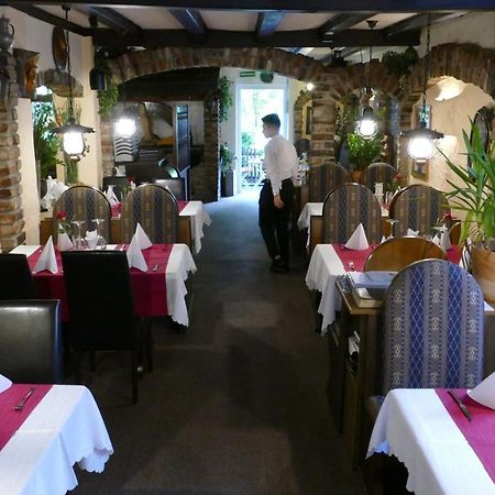 Altdeutsche Bierstuben Hotel ชเวล์ม ภายนอก รูปภาพ